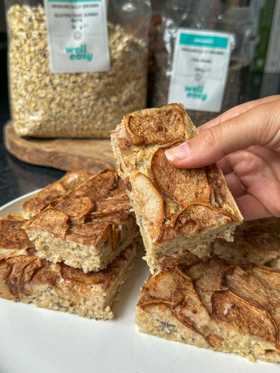 Porridge Pear Cake Bars: The Perfect Autumn Breakfast to Meal-Prep