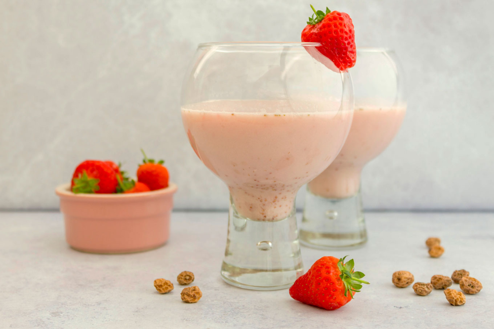 Strawberry Tiger Nut Milk