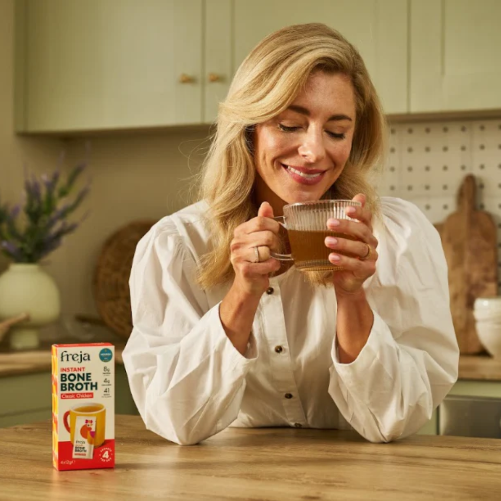 Home Freja Instant Bone Broth Classic Beef 4 sachets x 12g